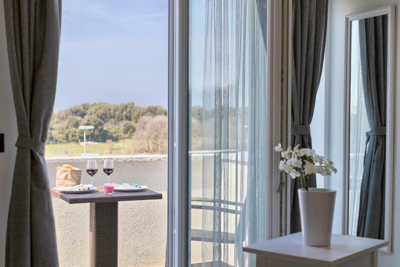 Apartments La Mer 普拉 外观 照片