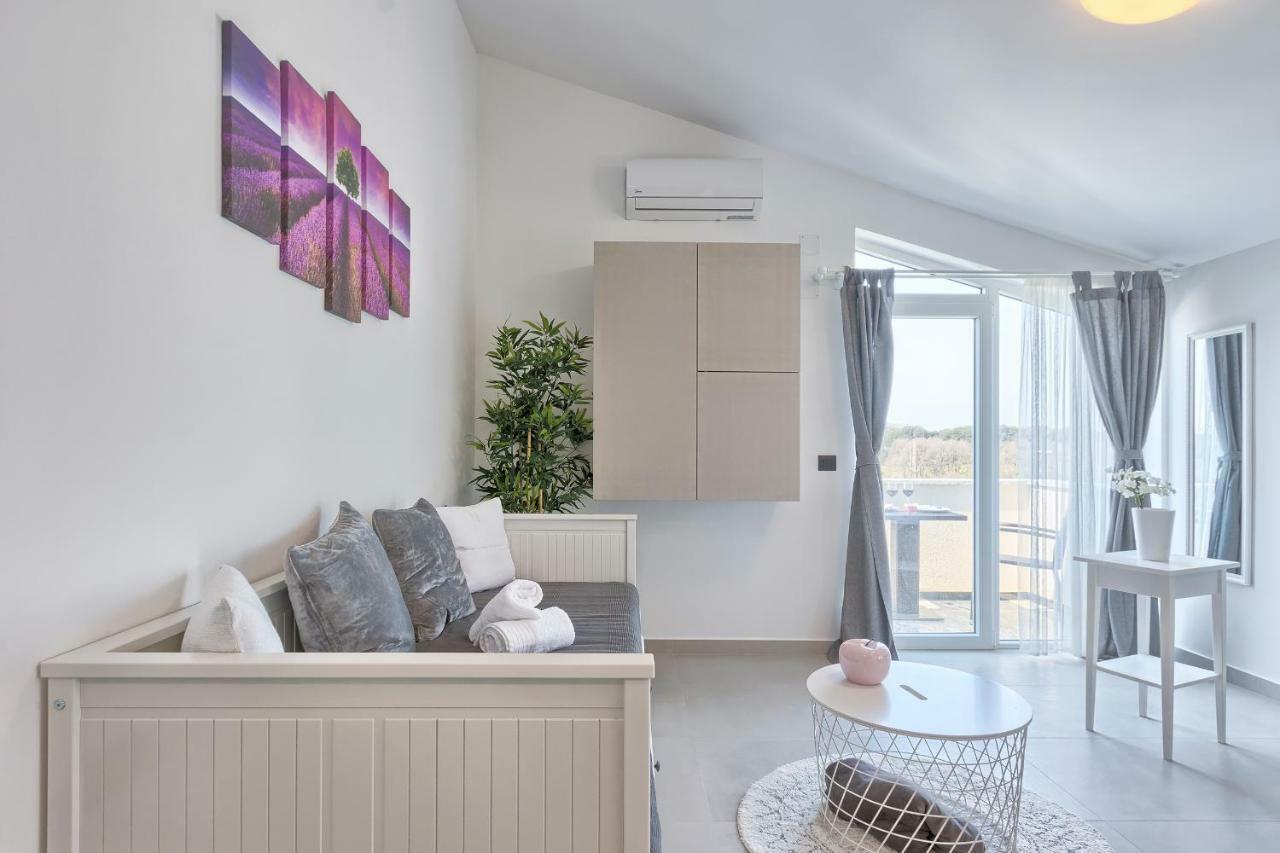 Apartments La Mer 普拉 外观 照片