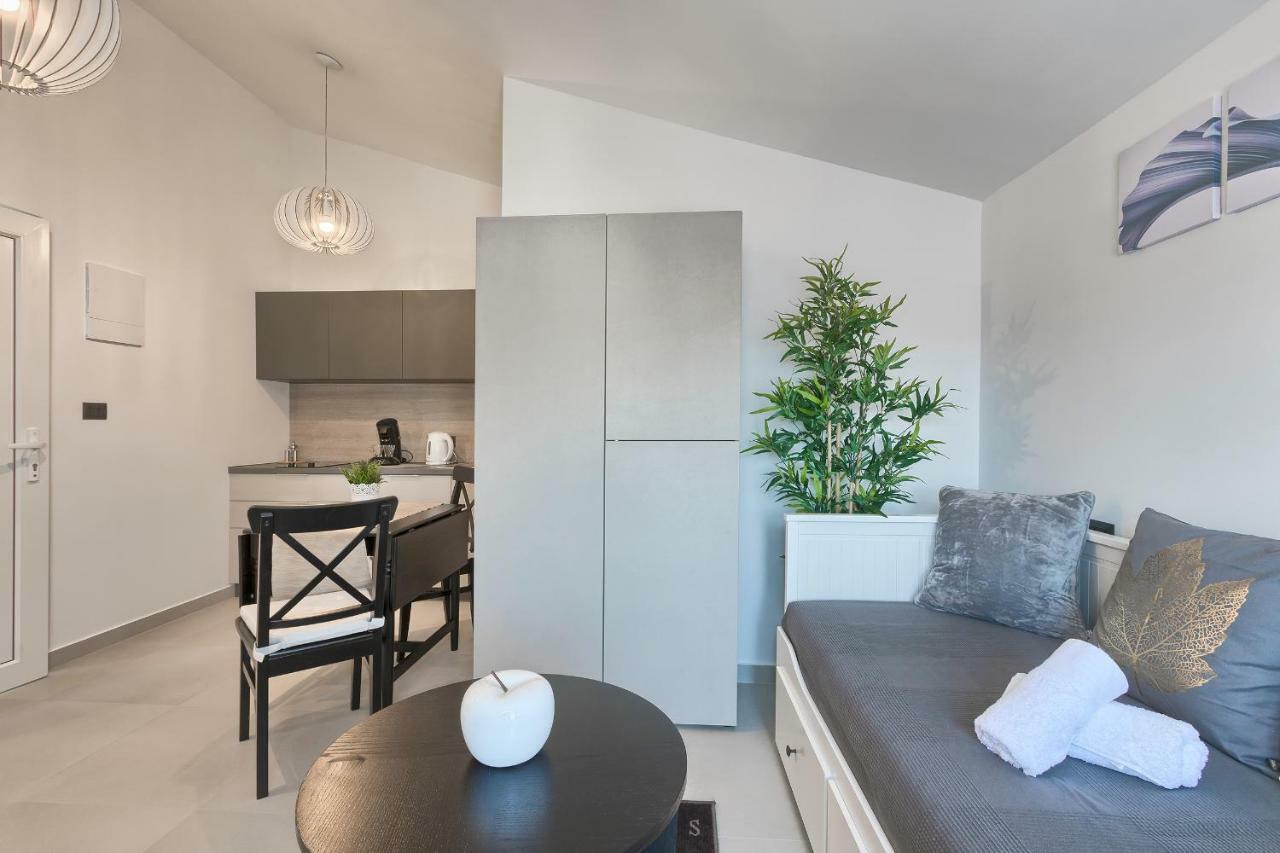 Apartments La Mer 普拉 外观 照片