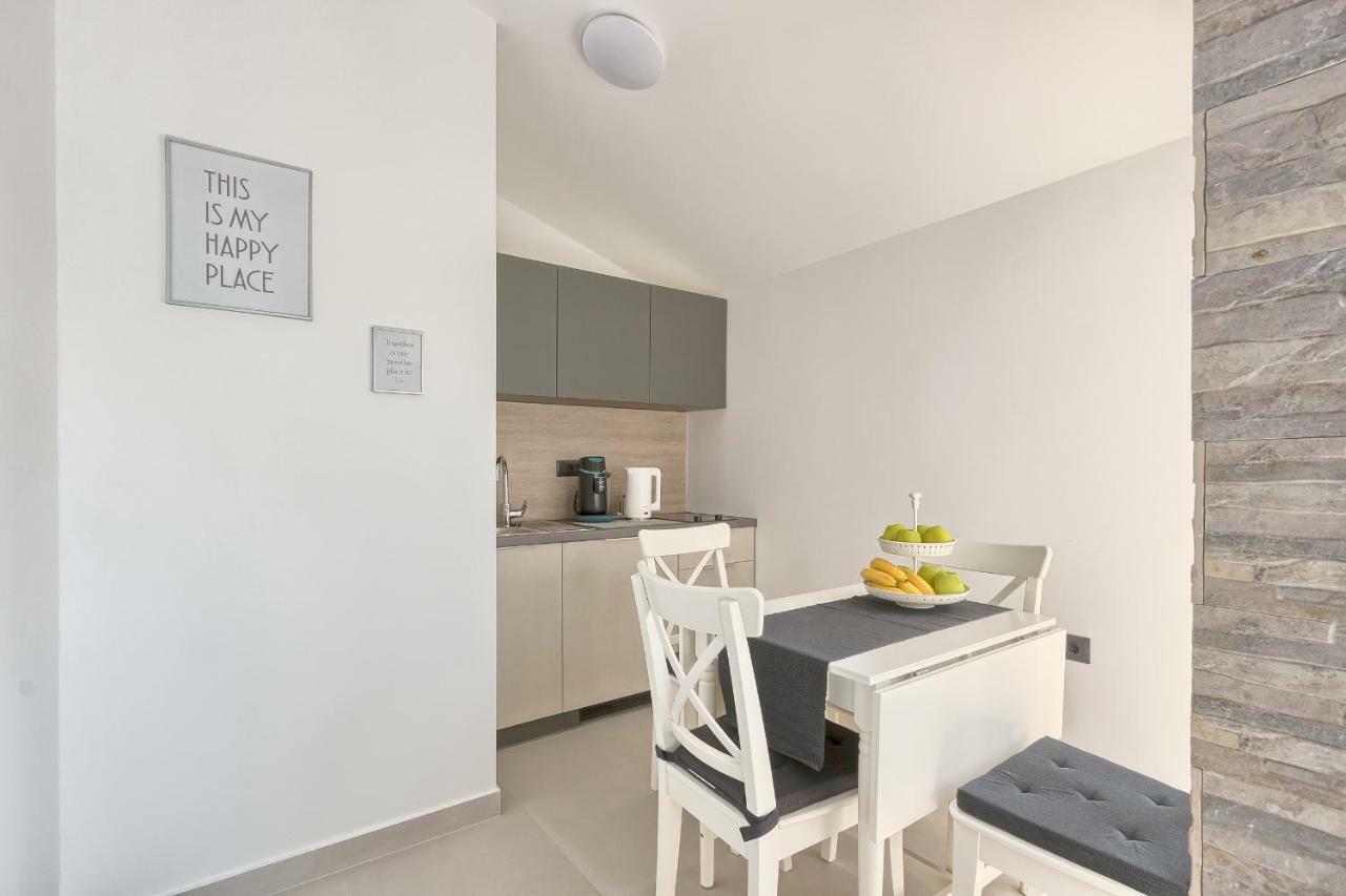 Apartments La Mer 普拉 外观 照片